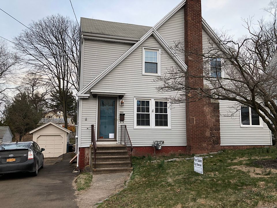 1st image of 233 Park Terrace Ave