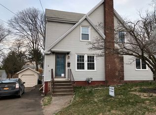 233 Park Terrace Ave, West Haven, CT 06516