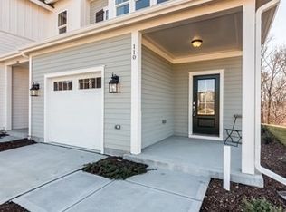 110 Ellsworth Manor Dr, Hillsborough, NC 27278