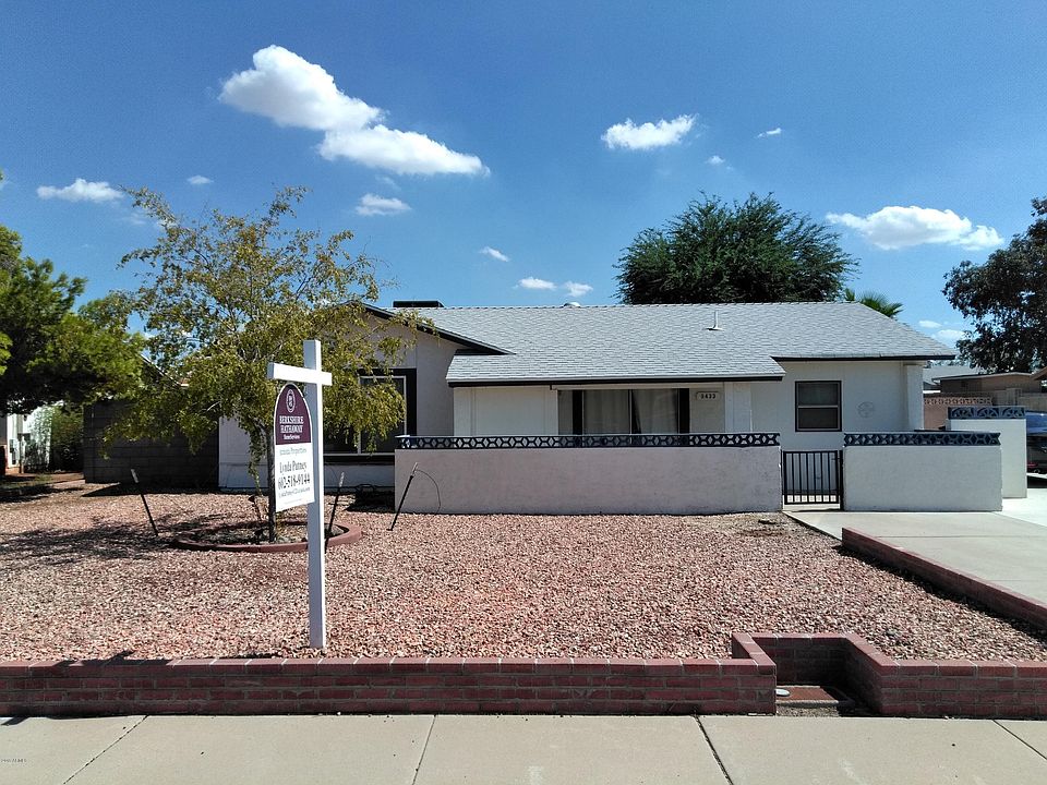 1st image of 9433 N 70th Dr