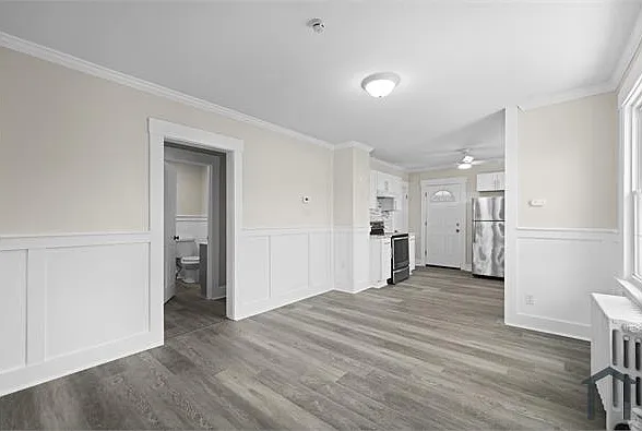 70 Lambert St — Photo 3