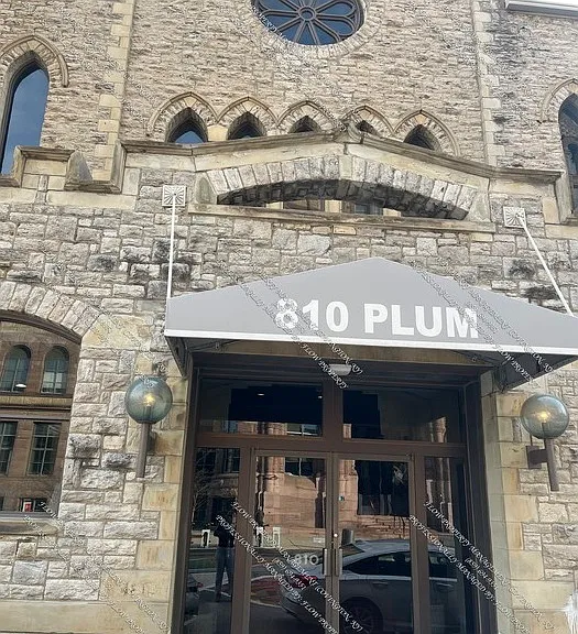 810 Plum St #404 — Photo 1