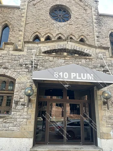 810 Plum St Photo 1
