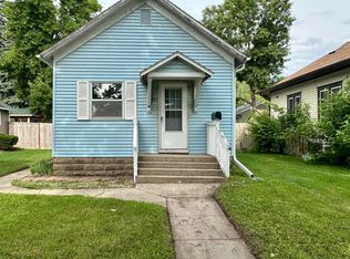 613 N Cedar St, Luverne, MN 56156