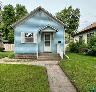 613 N Cedar St, Luverne, MN, 56156