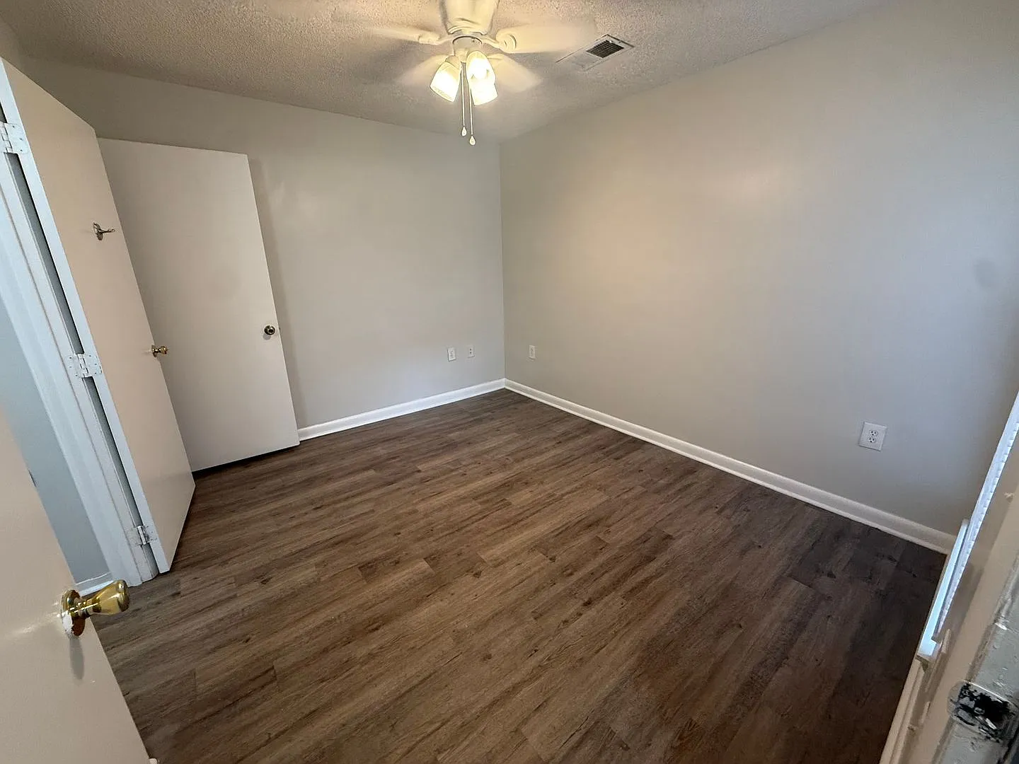 $120 Off Your First Full Month's Rent — Photo 3