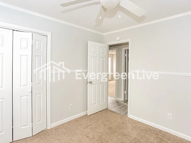 133 Shadeland Cir — Photo 8