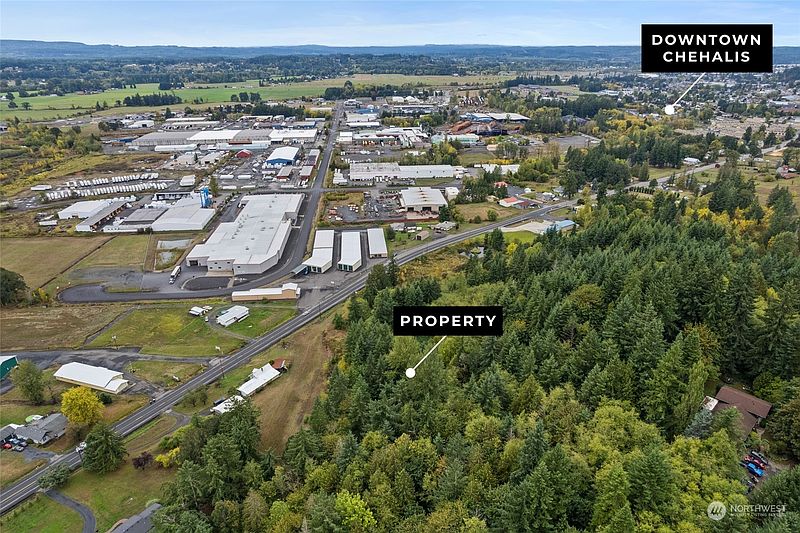 3rd image of 2585 Jackson Hwy