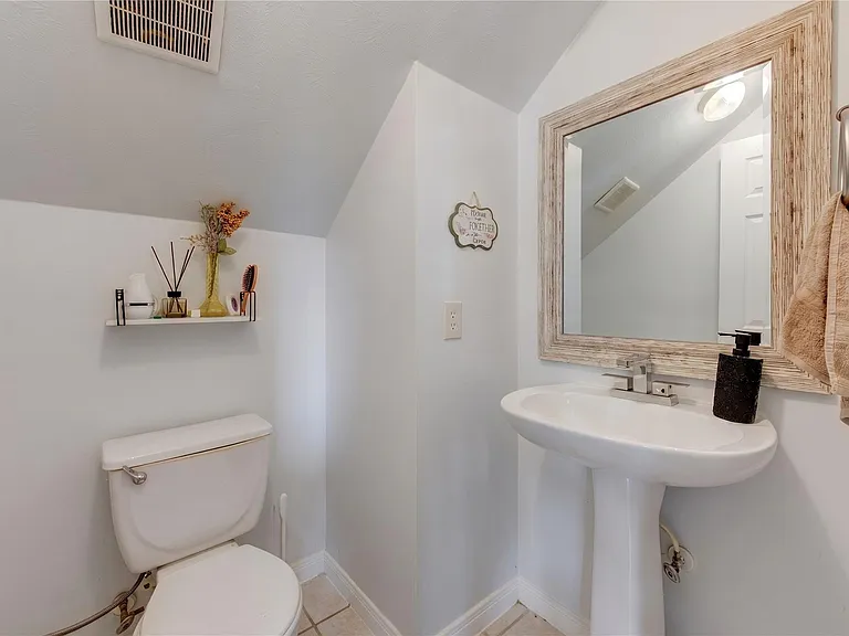 5911 Canyon Brook Ct — Photo 6
