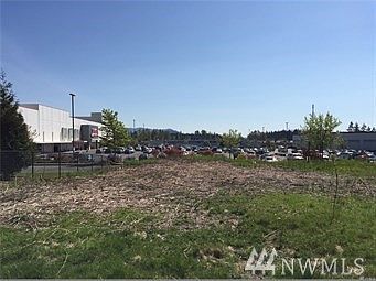 5th image of 195 East Bellis Fair Parkway