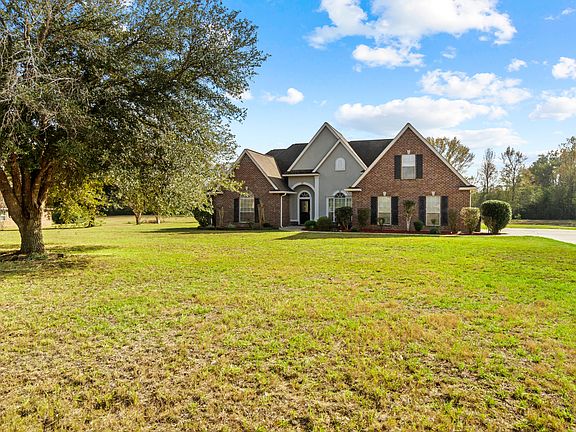 5th image of 44 Windy Hills Dr E