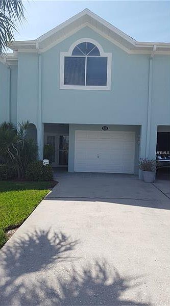 1st image of 605 Garland Cir