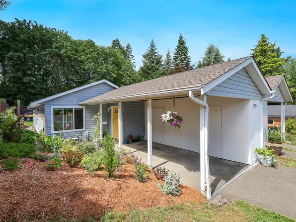 175 Willemar Ave #B, Courtenay, BC V9N 3L3