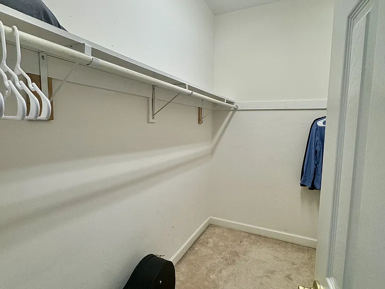 513 Alexis Dr — Photo 26