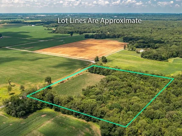 8329 Microwave Trl, Litchfield, IL 62056