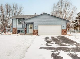 11874 Jonquil St NW, Coon Rapids, MN 55433