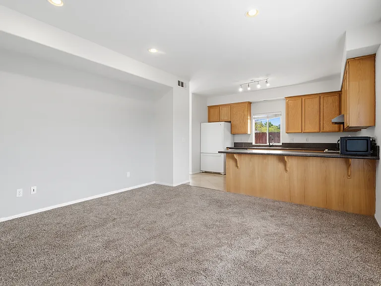 4659 Crawford Ct — Photo 10
