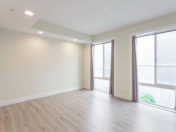 5th image of 1533-39 Parrish St #3FA