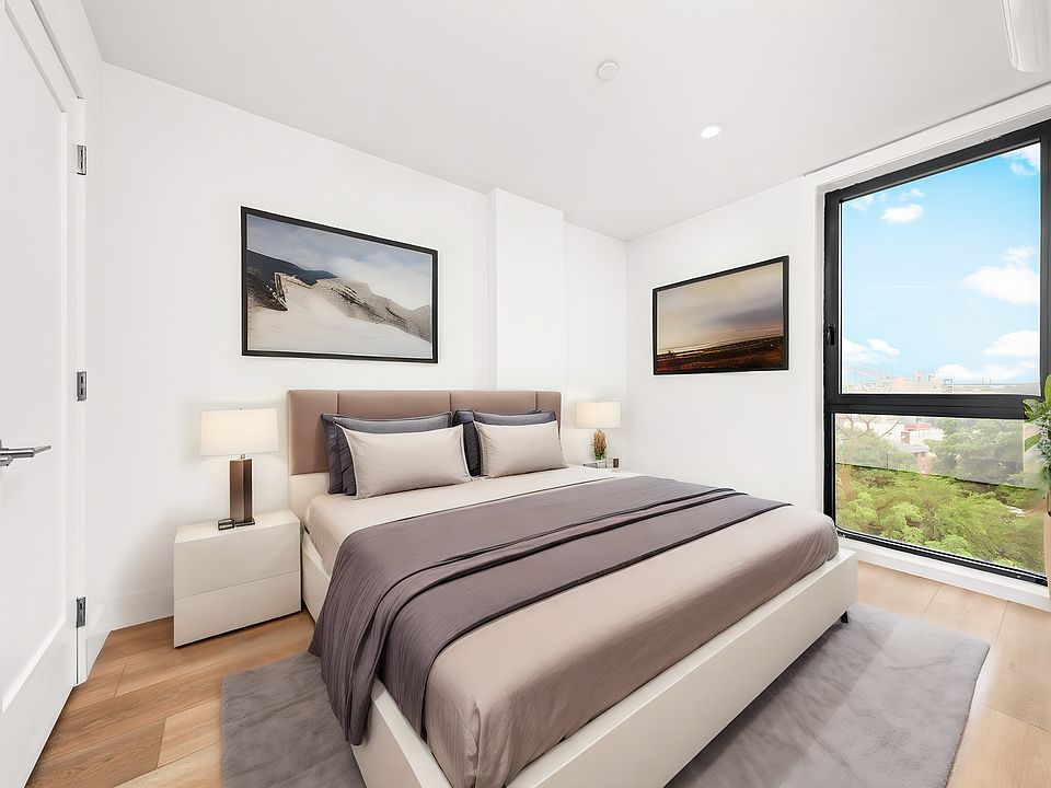 1st image of 23-33 Astoria Blvd #2R