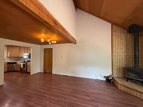 3 bed, 1312 sqft, $3,500 — Photo 3