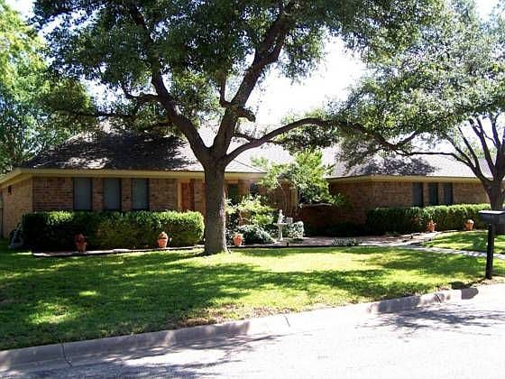 1st image of 3313 Grandview Dr