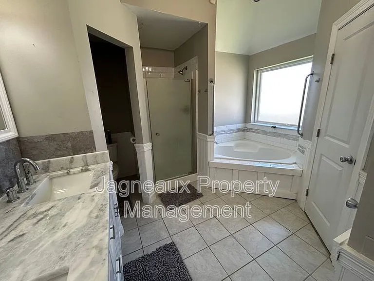 416 Rue Canard — Photo 13