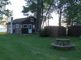 6631F E Houghton Lake Dr, Houghton Lake, MI 48629