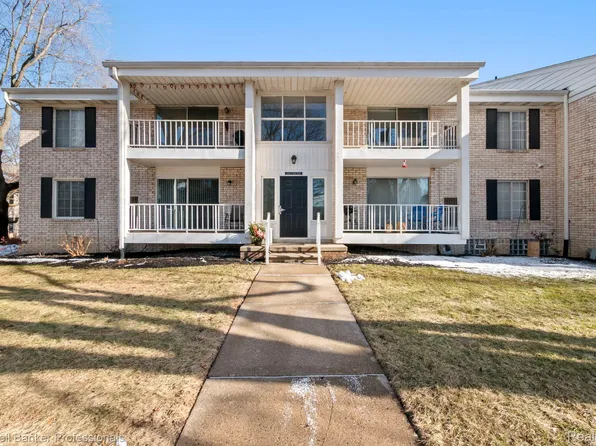 36060 Ann Arbor Trl #405, Livonia, MI 48150