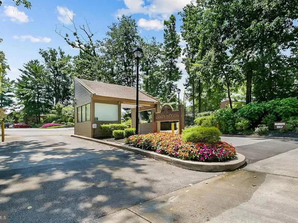 2 Candlemaker Ct APT 103, Pikesville, MD 21208