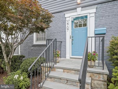 2707 E West Hwy, Chevy Chase, MD, 20815