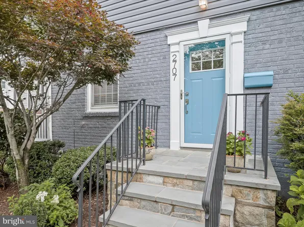 2707 E West Hwy, Chevy Chase, MD 20815