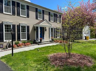 912 Redmore Dr, Severn, MD 21144