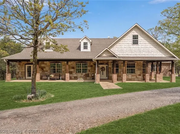 34797 Ridge Rd, Poteau, OK 74953