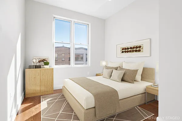 Rented by Compass | media 22