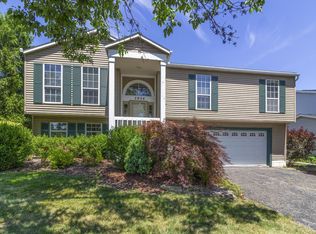 5954 Lakefront Ave, Hilliard, OH