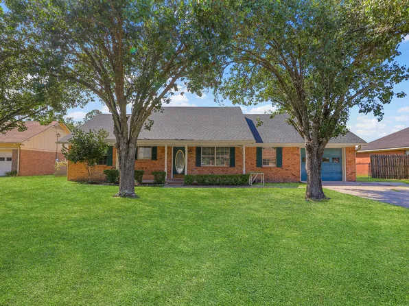 951 Wedgewood Way, Hinesville, GA 31313