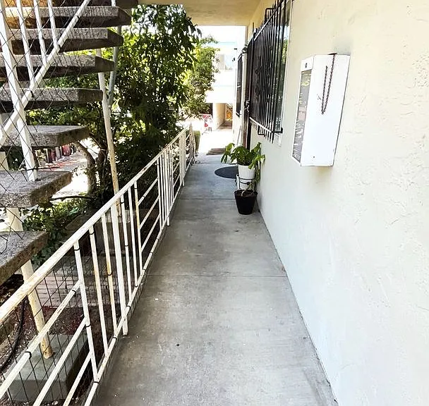 28582860 Brookdale Ave — Photo 5
