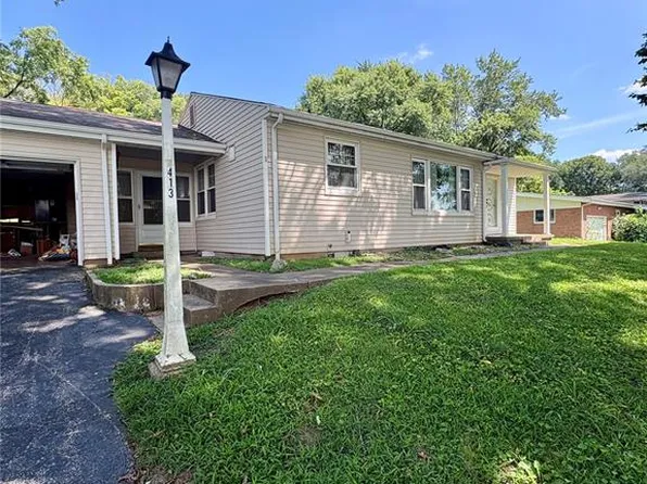 413 Hillside Dr, Collinsville, IL 62234
