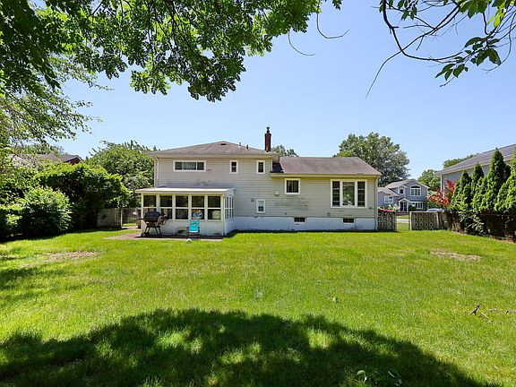 2nd image of 40-15 Terhune Pl