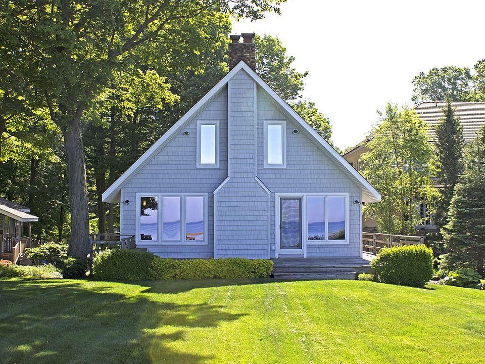 1st image of 5507 Lakeshore Dr