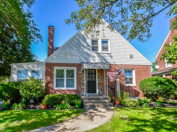 911 29th St NE, Canton, OH 44714