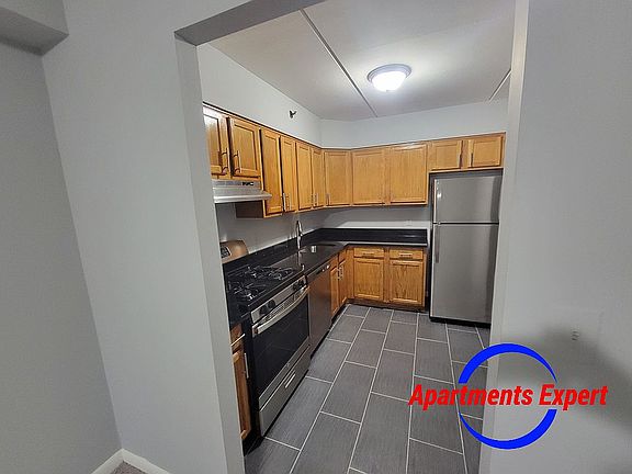 4th image of 3333 Bruner Ave APT 1E