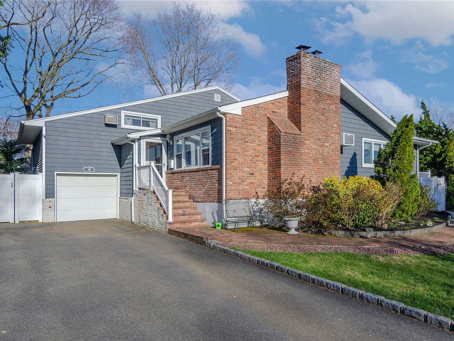 18 Brookside Drive, Huntington, NY 11743 Zillow