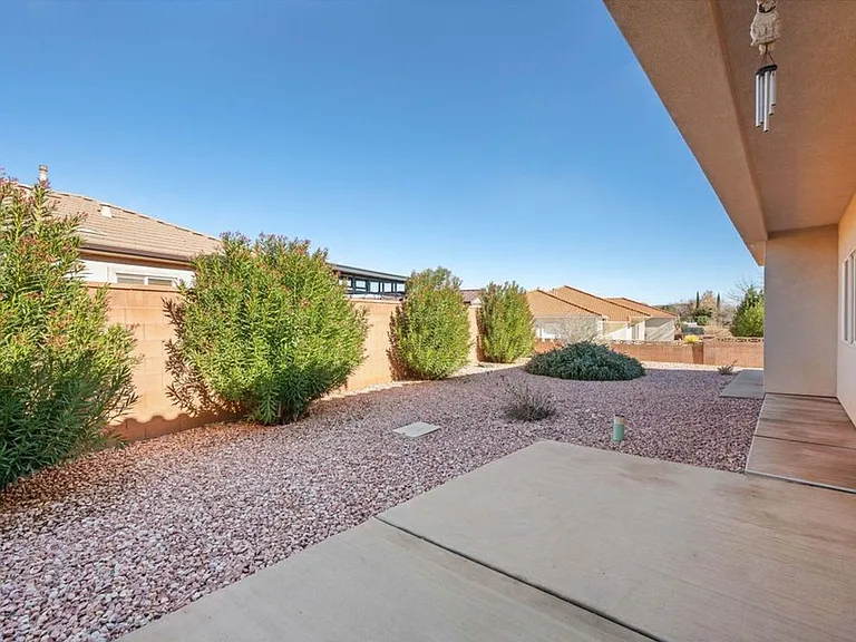 3580 Windmill Dr — Photo 21