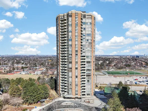 85 Skymark Dr #302, Toronto, ON M2H 3P2