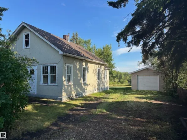 4711 51st Ave, Waskatenau, AB T0A 3P0