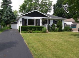 312 James Ave, Mundelein, IL