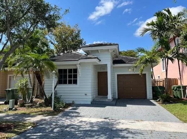 3401 NE 4th St, Homestead, FL 33033