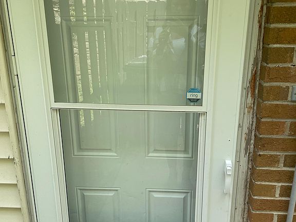 3rd image of 2176 Lincoln Ave #2176