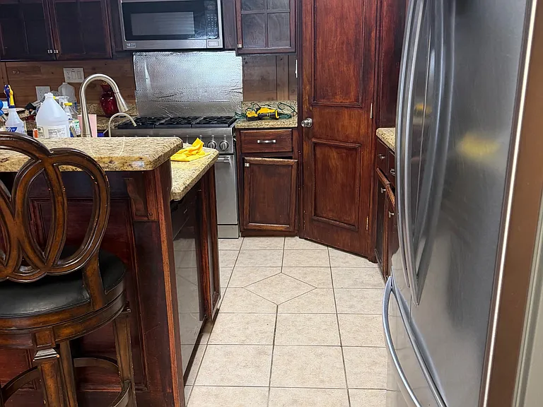 29004 FM 803 — Photo 4